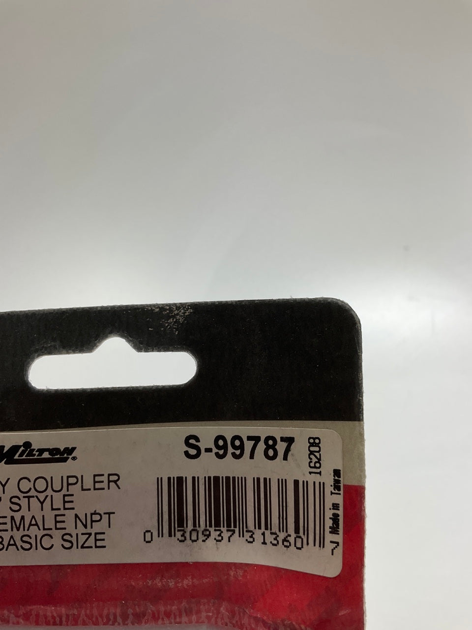 Milton S-99787 1/4'' NPT Female, ''T'' Style Safety Coupler