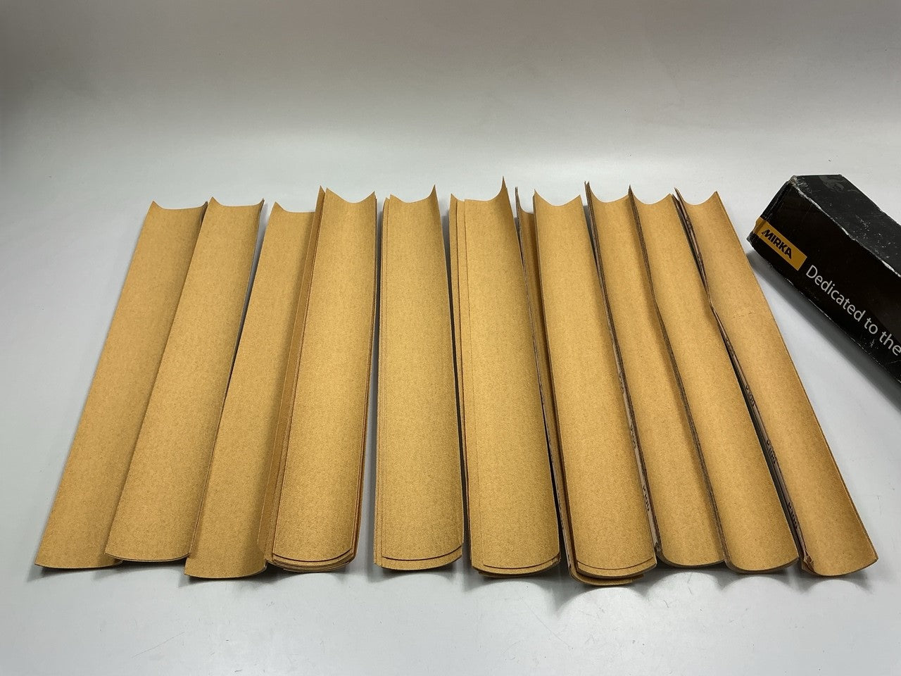 Mirka 23-170-100 Bulldog Gold 2-3/4''x17-1/2'' Non PSA File Sheet 100 Grit, 100pcs