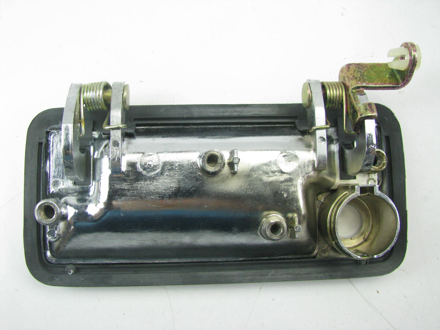 OEM Mitsubishi MB258292  Front RH Exterior Door Handle For 85-86 Galant