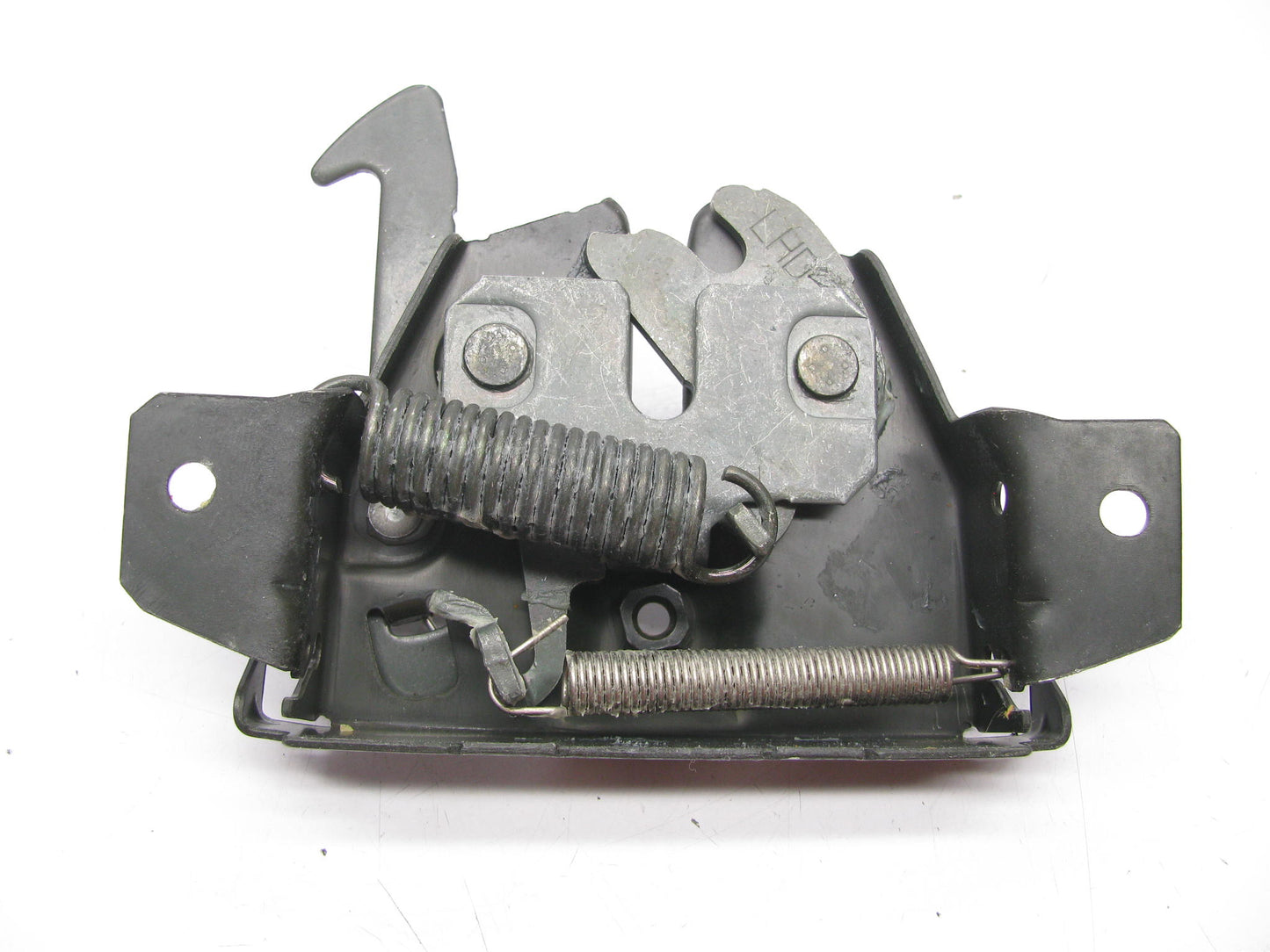 OEM   Mitsubishi  MB923657 Hood Latch