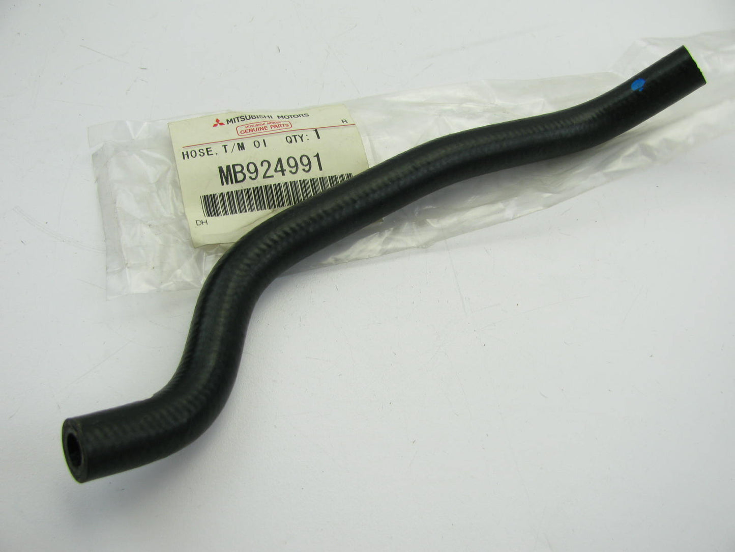 NEW - OEM Mitsubishi MB924991 Auto Transmission Oil Cooler Hose