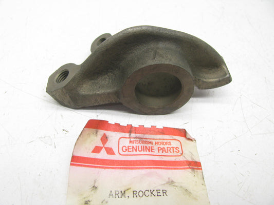 OEM Mitsubishi MD023220 Engine Rocker Arm