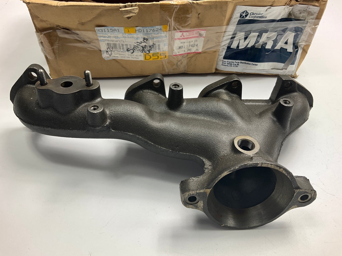 MISSING ALL HARDWARE Genuine OEM For Mitsubishi MD117624 Right Exhaust Manifold