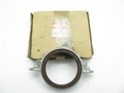 NEW OEM Mitsubishi MD125544  Rear Crankshaft Main Oil Seal W/ Housing Retainer