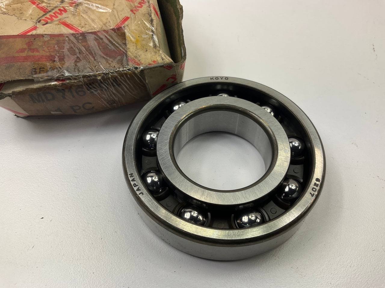 Mitsubishi MD716594 Transfer Case Output Shaft Bearing - Koyo 6207