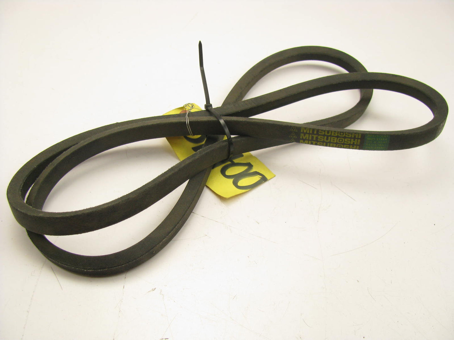 Mitsuboshi 5L-700 Lawn & Garden Power Equipment Accessory Drive Belt 5/8'' X 70''