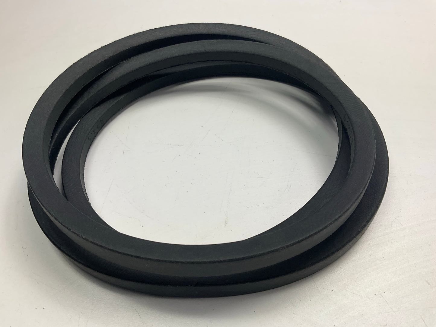 Mitsuboshi B-73 Industrial Accessory Drive Belt - 5/8'' X 76''
