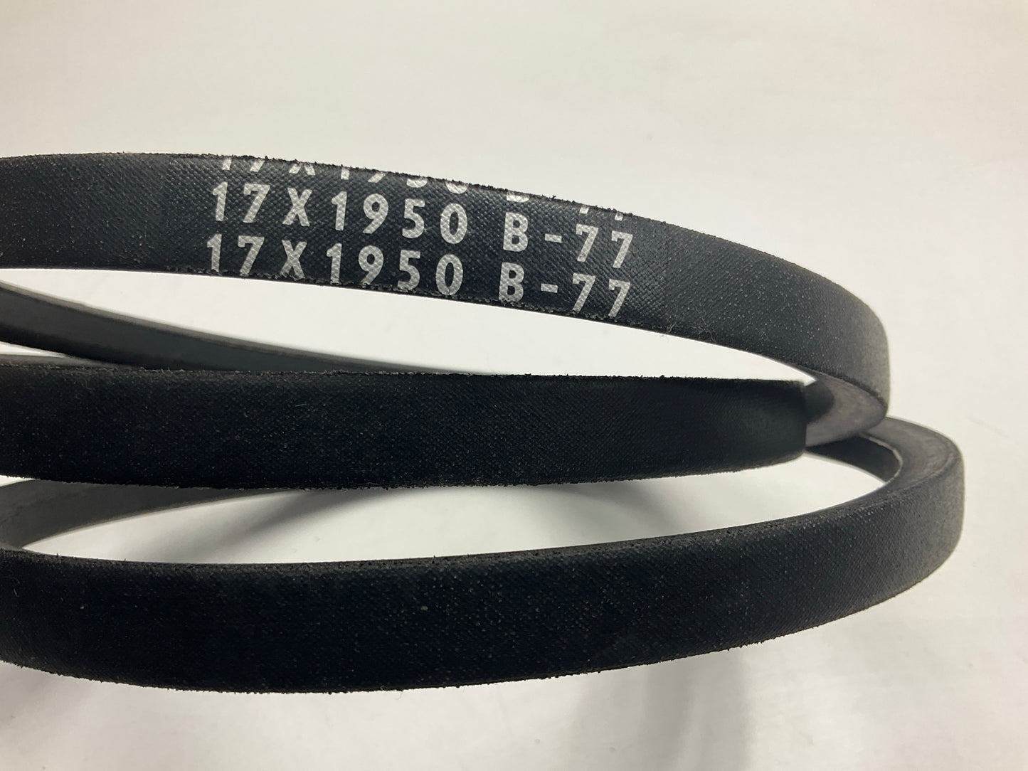Mitsuboshi B-77 Industrial Accessory Drive Belt - 5/8'' X 80''