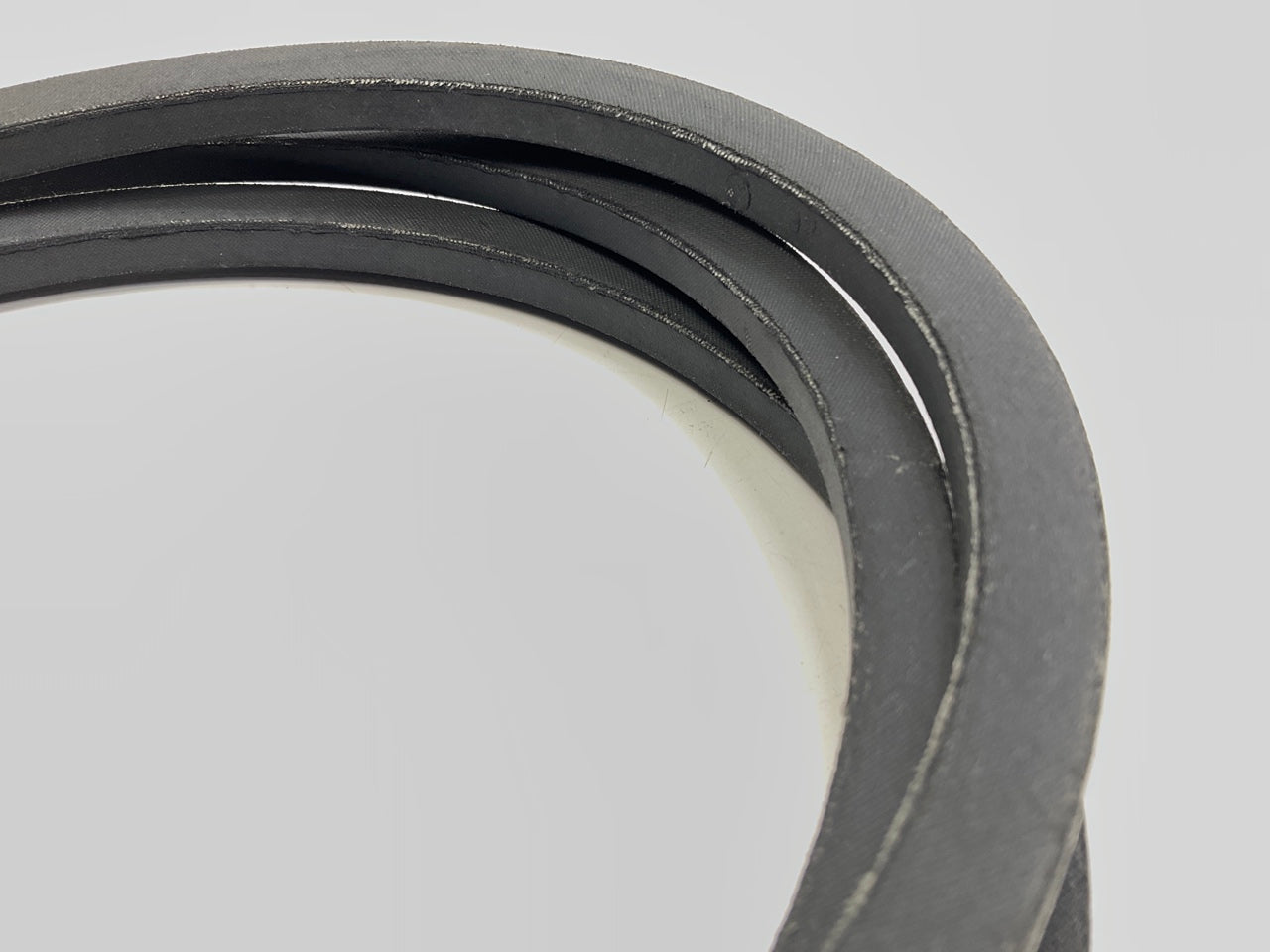Mitsuboshi B-90 Industrial Accessory Drive Belt - 5/8'' X 93''