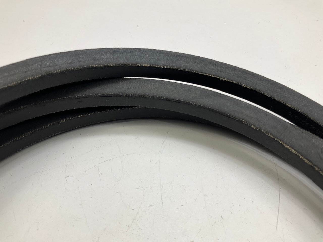 Mitsuboshi B-91 Industrial Accessory Drive Belt - 5/8'' X 94''