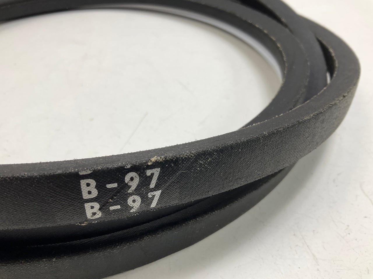 Mitsuboshi B-97 Industrial Accessory Drive Belt - 5/8'' X 100''