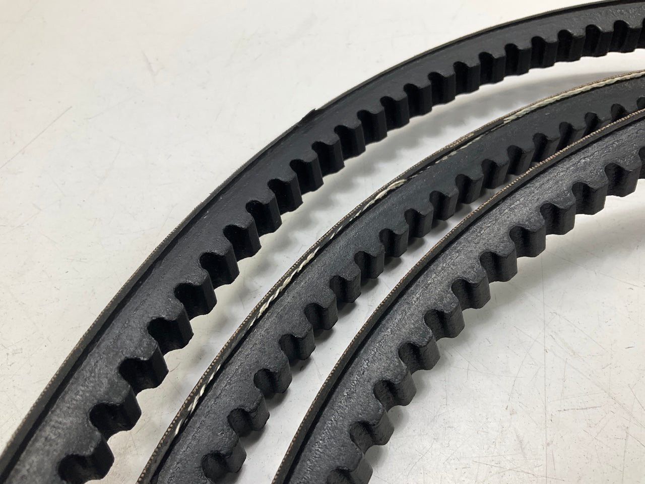 Mitsuboshi BX-112 Cogged Industrial Accessory Drive Belt - 5/8'' X 115''