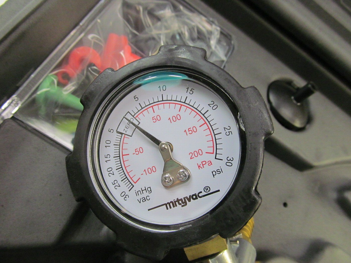 NEW MityVac MV8500 Hand Vacuum / Pressure Pump Brake Bleeder And Pressure Tester
