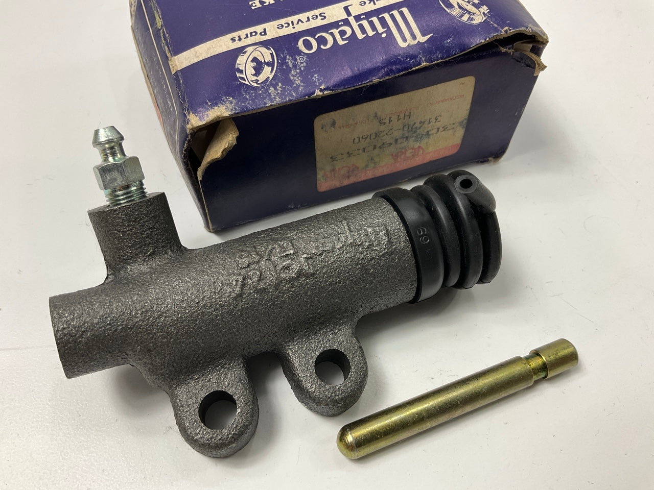 Miyaco 31470-22060 Clutch Slave Cylinder For 1979-1981 Toyota Celica