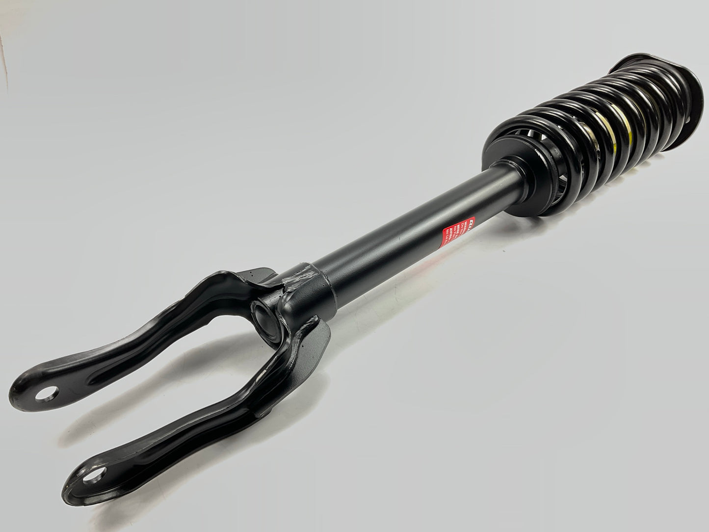 Monroe 172546L Front Left Suspension Strut And Coil Spring Assembly