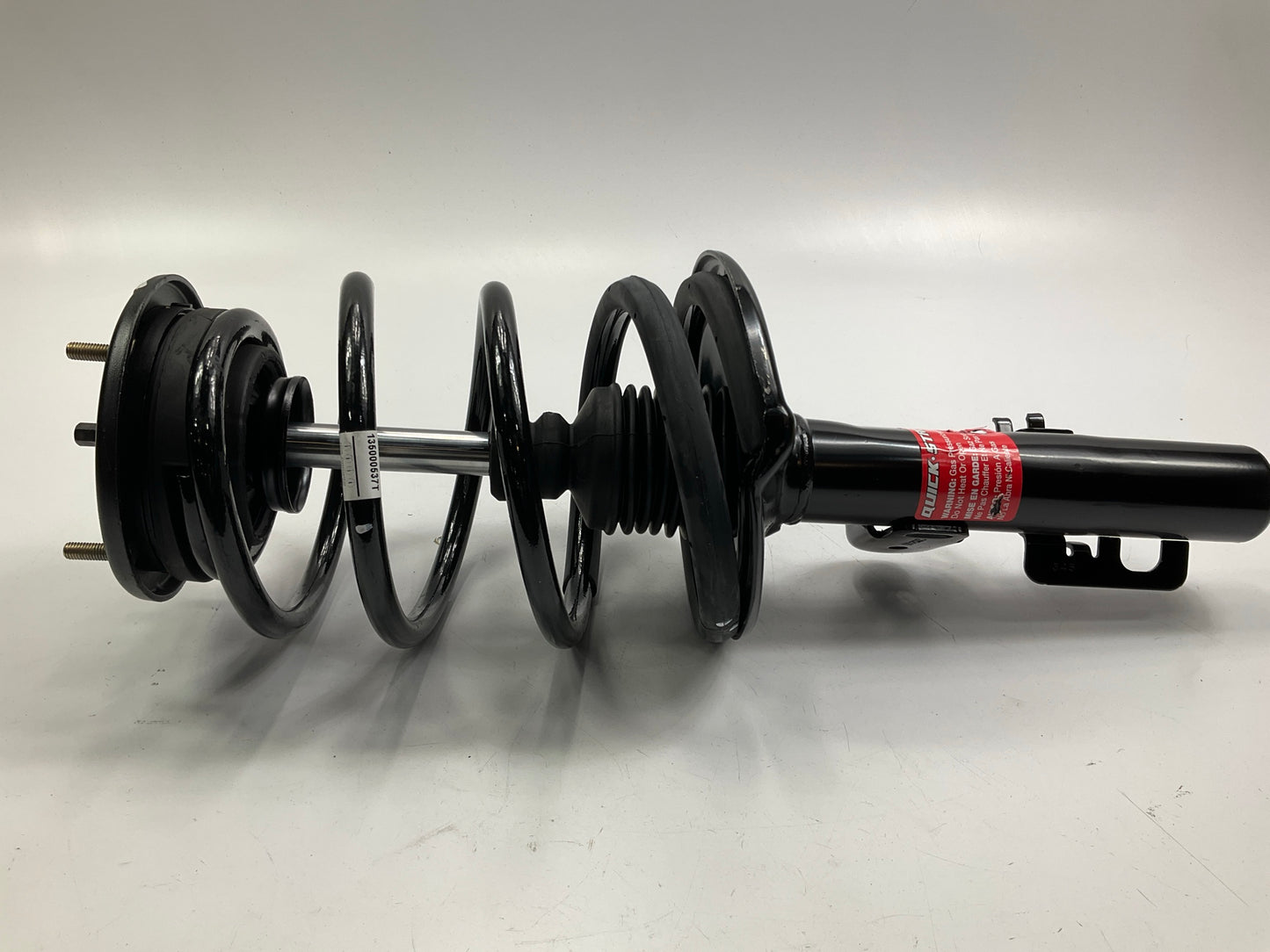 Monroe 172612 Front Left Strut & Coil Spring 2005-07 Ford Five Hundred, Montego