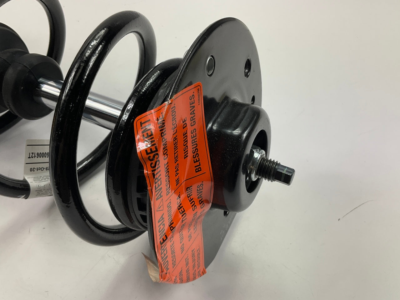 Monroe 182209 Front Right Strut & Coil Spring - 2005-2006 Chevy Equinox