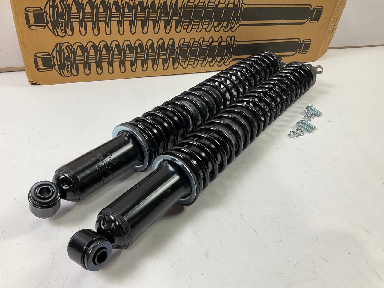 Monroe 58617 Rear Overload HEAVY DUTY Spring Shocks 1991-2003 Ford Explorer