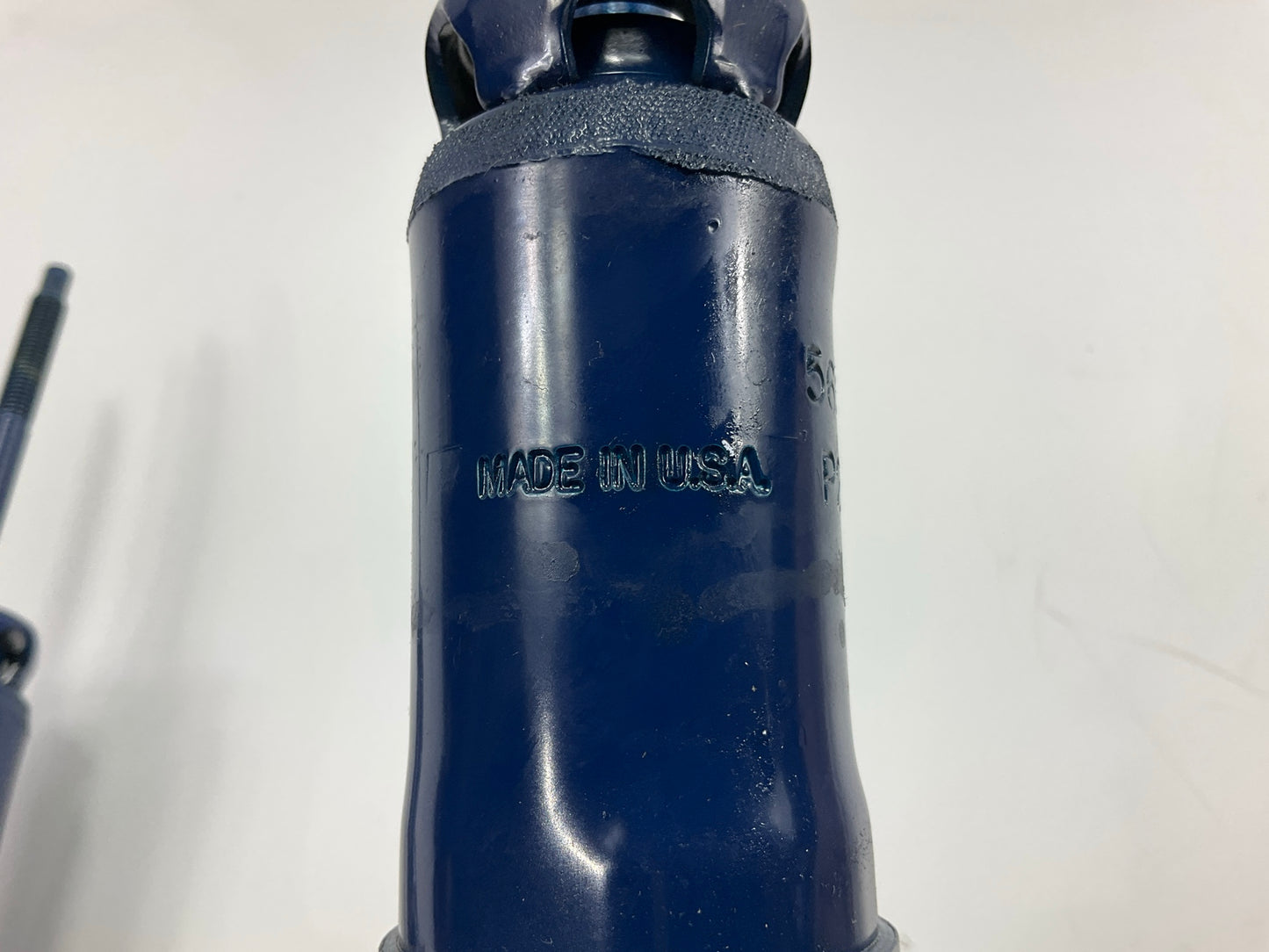 (2) Monroe 801565 Front Suspension Strut For 1999-06 Cirrus, Sebring, Stratus