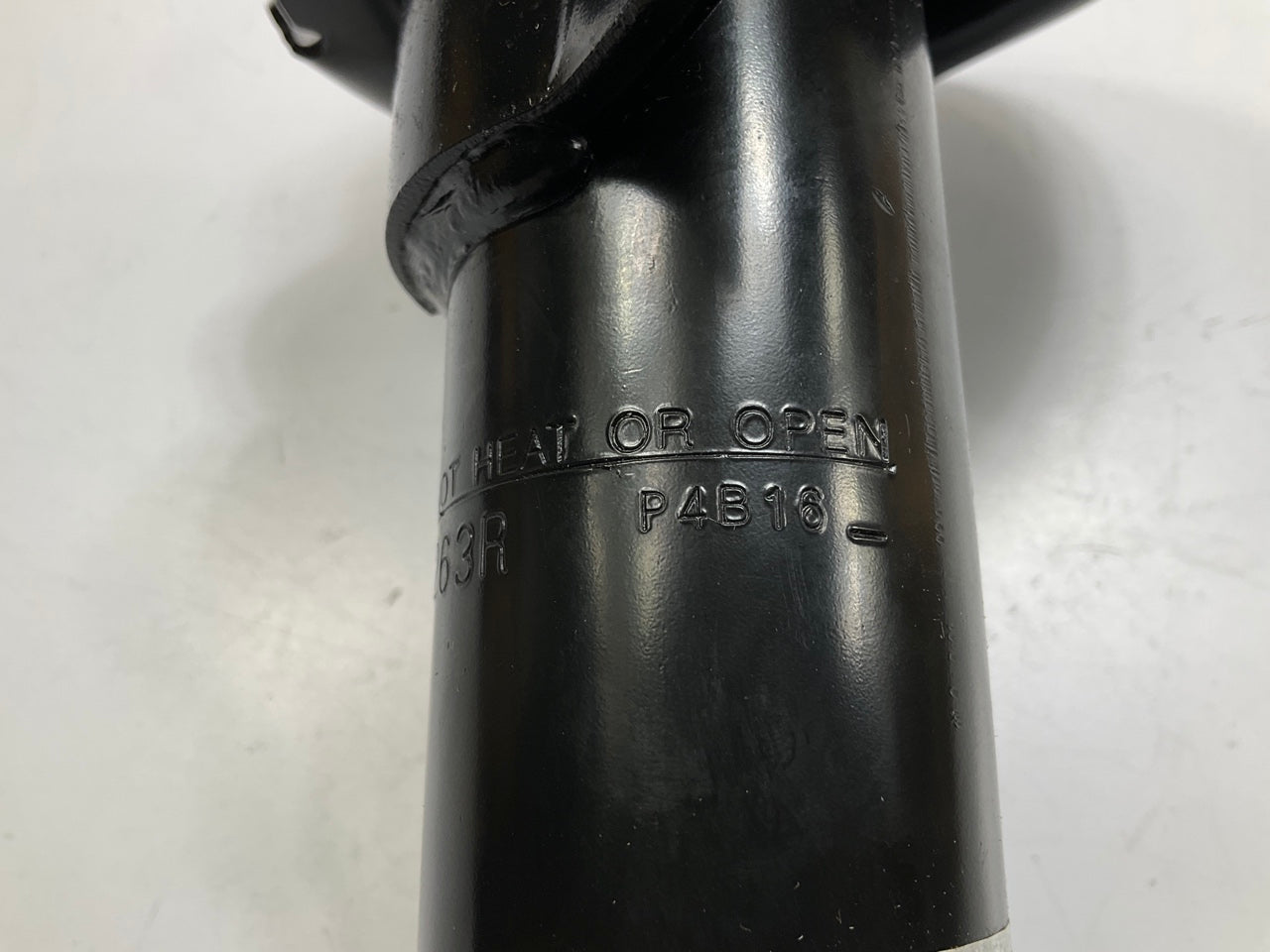 Monroe 82263 Front Right  Suspension Strut Assembly