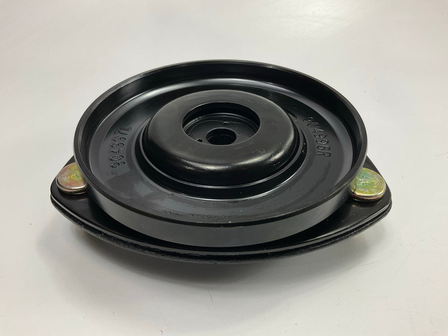Monroe 904997 Front Left Suspension Strut Mount