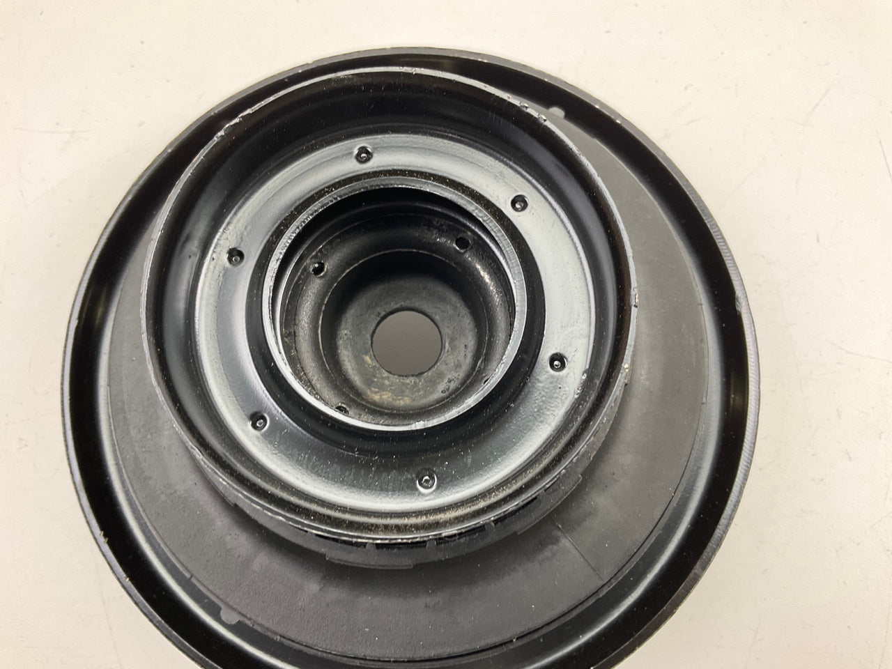 Monroe 906962 Front Strut Mount