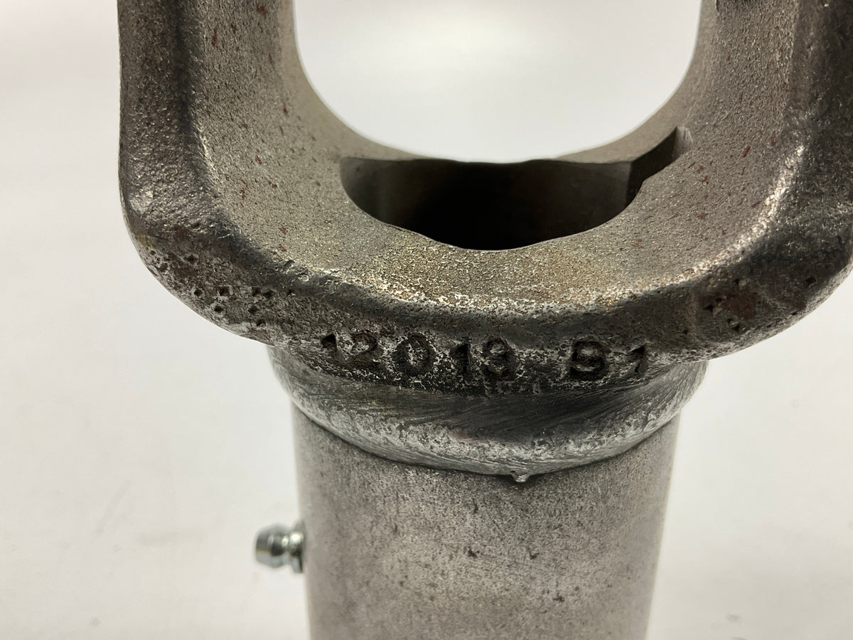 MOOG 1265 PTO Slip Yoke 1-1/4'' Bore, 5/16'' Keyway, 5-1/4'' Length