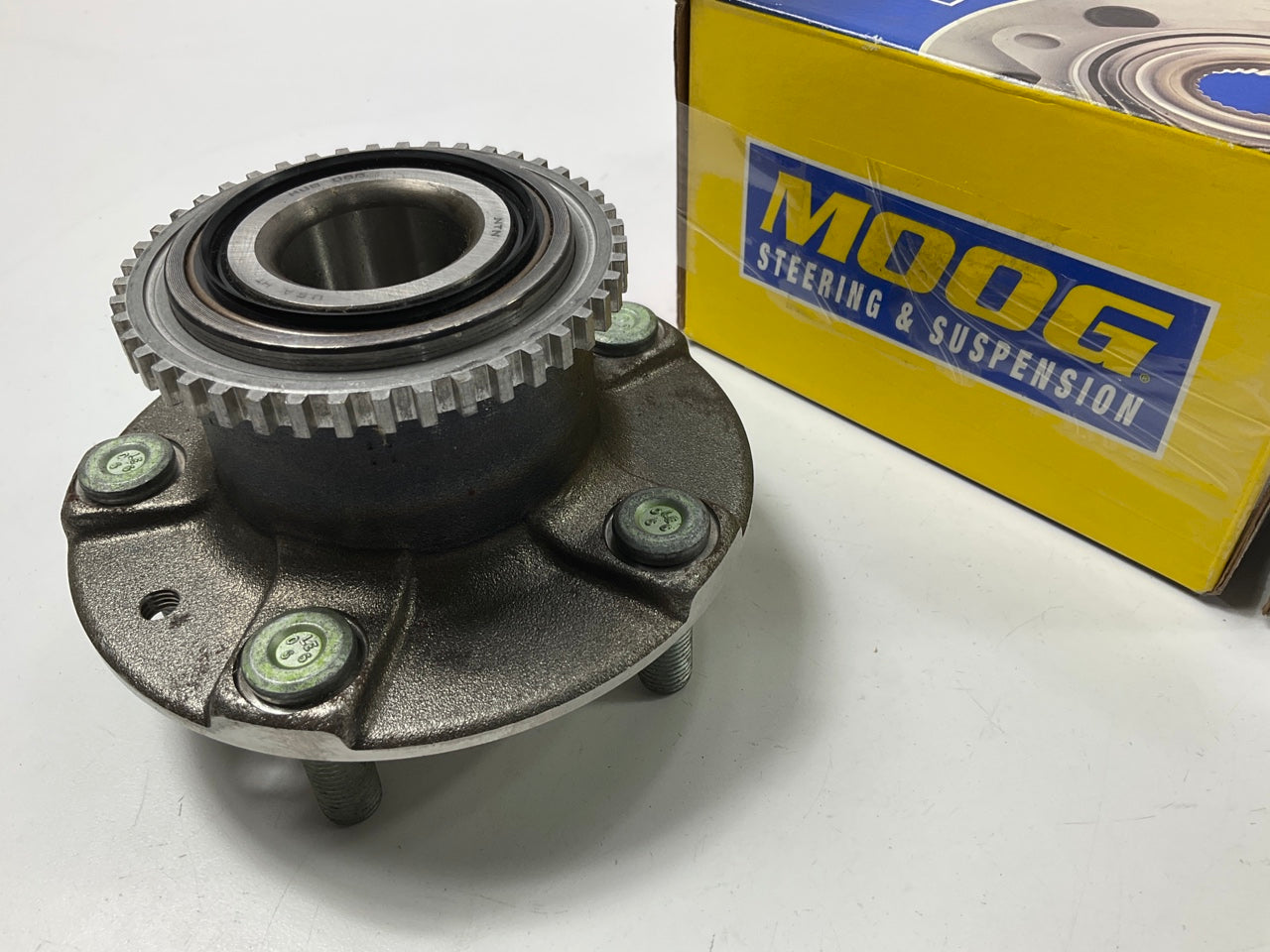Moog 512186 Rear Wheel Bearing And Hub Assembly For 1998-2002 Mazda 626