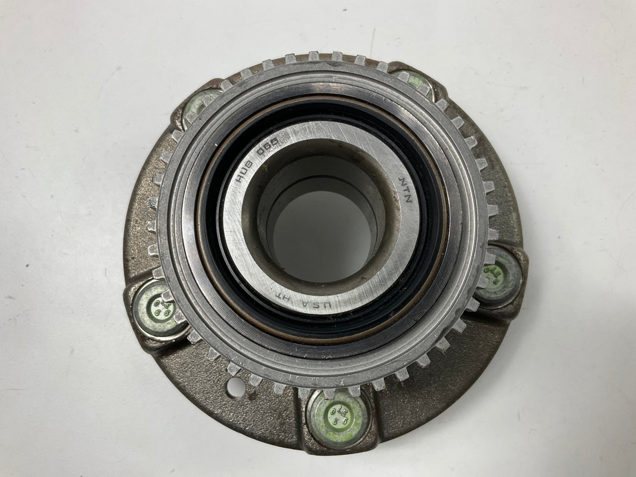 Moog 512186 Rear Wheel Bearing And Hub Assembly For 1998-2002 Mazda 626