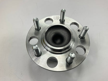 Moog 512340 Rear Wheel Bearing & Hub Assembly For 2007-2012 Hyundai Elantra