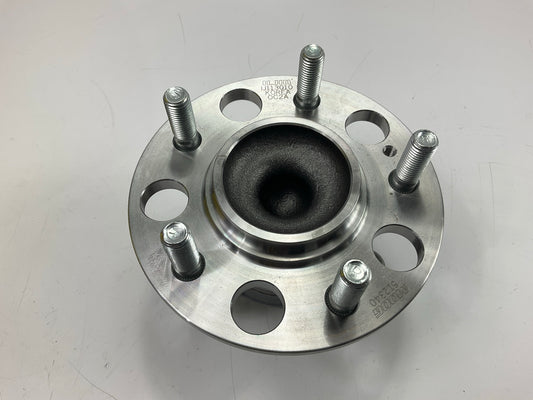 Moog 512340 Rear Wheel Bearing & Hub Assembly For 2007-2012 Hyundai Elantra