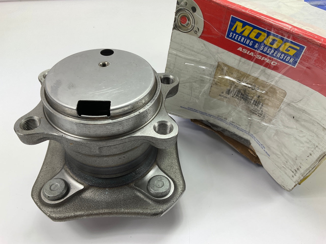 Moog 512384 Wheel Bearing And Hub Assembly - Rear