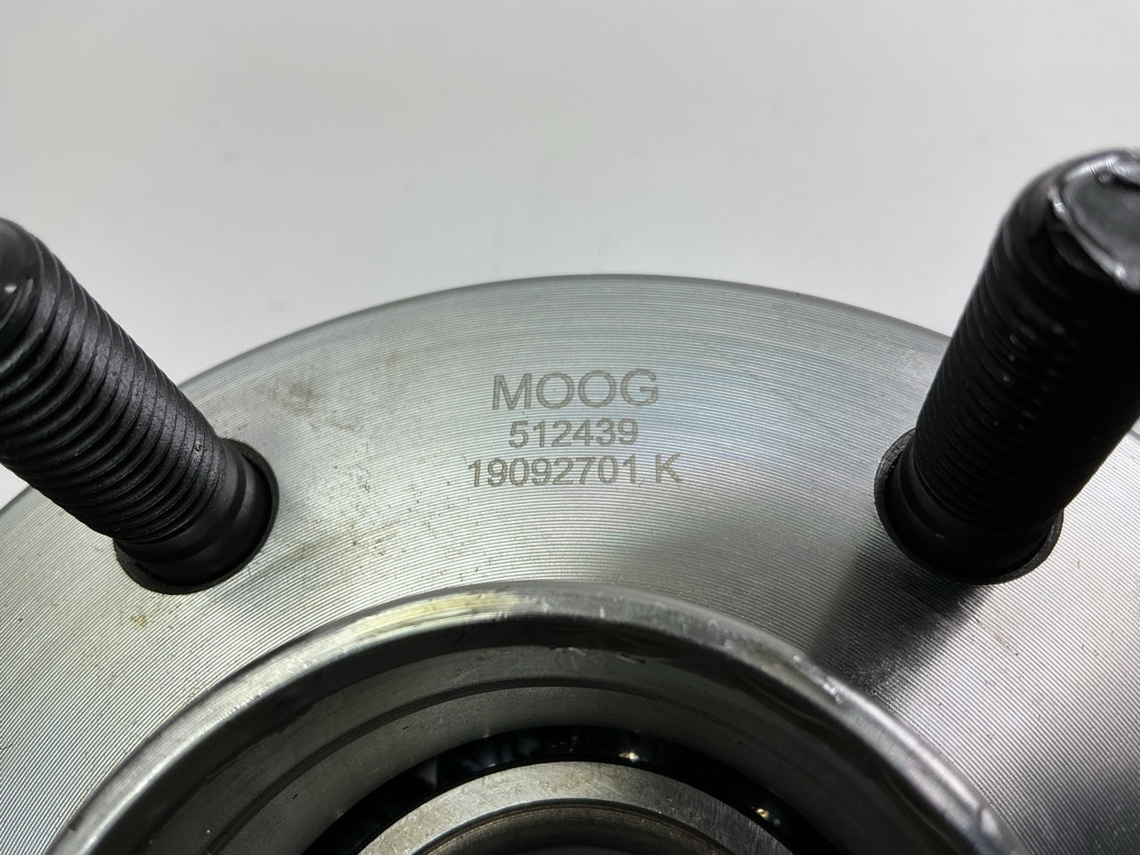 (2) Moog 512439 Rear Wheel Bearing & Hub For 2010-2013 Ford Transit Connect