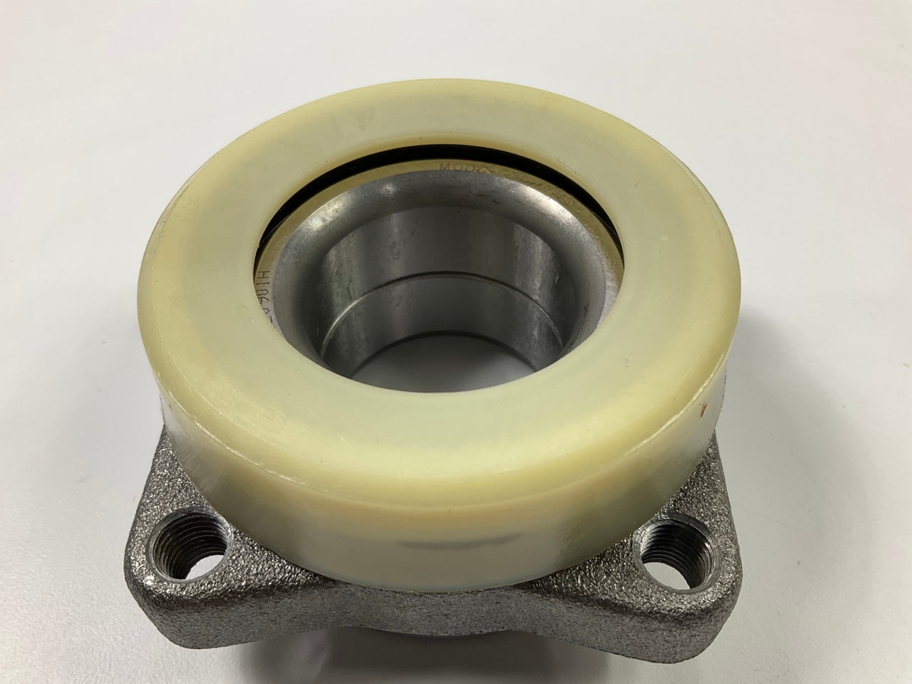 Moog 513098 Wheel Bearing And Hub Assembly - Front