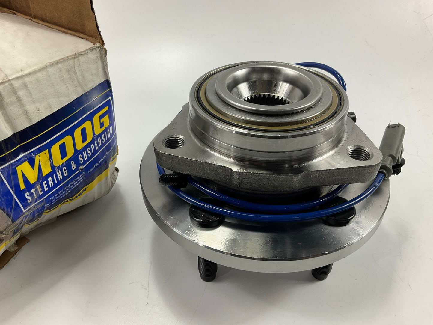 Moog 513207 Wheel Bearing And Hub Assembly, Front