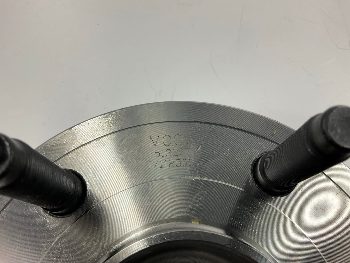 Moog 513207 Wheel Bearing And Hub Assembly, Front