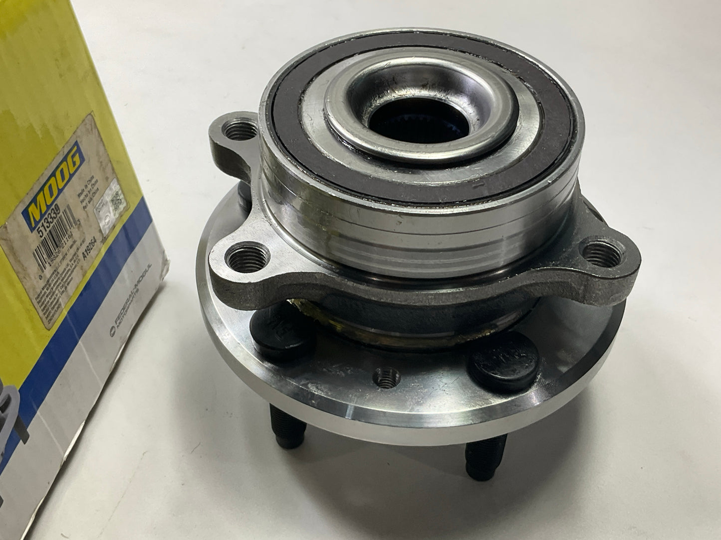 Moog 513339 Front Wheel Bearing And Hub 2013-2019 Ford Taurus