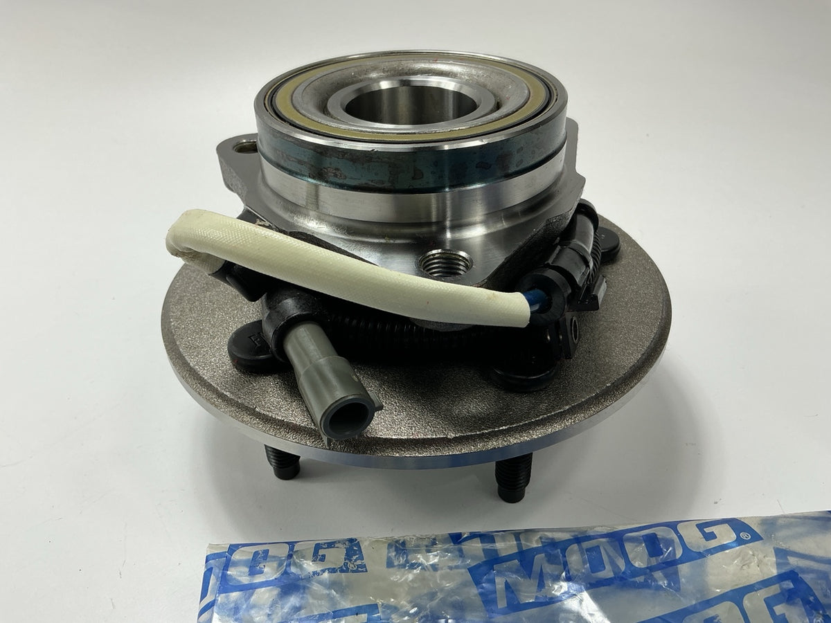 Moog 515010 Front Wheel Bearing And Hub For 1997-2000 Ford F-150