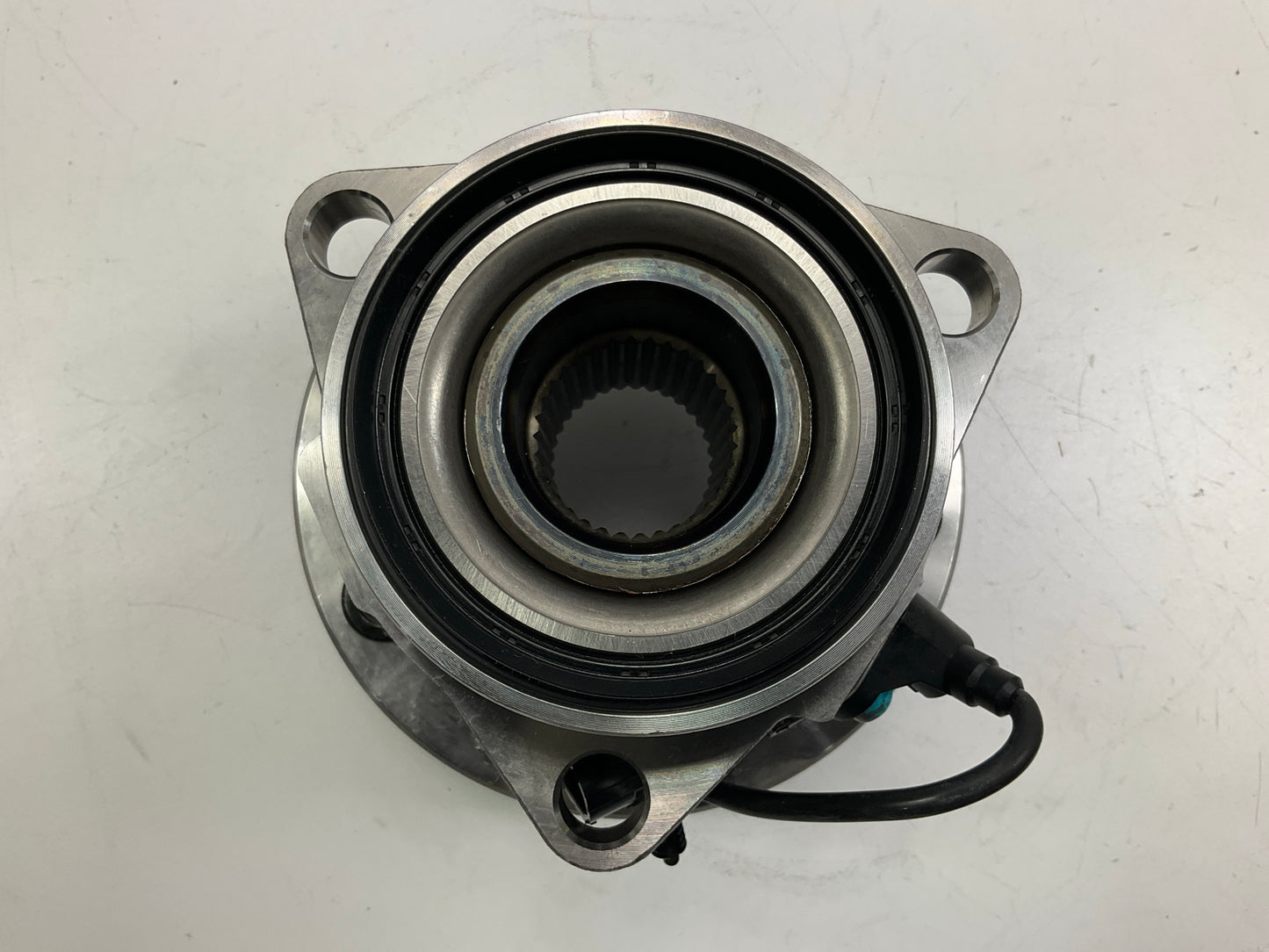 Moog 515019 Front Wheel Bearing And Hub 1995-2002 Astro, Safari