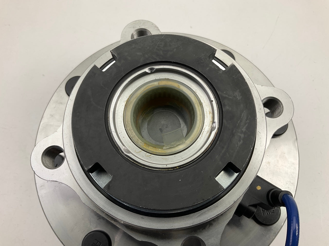 Moog 515020 Wheel Bearing And Hub Assembly - Front