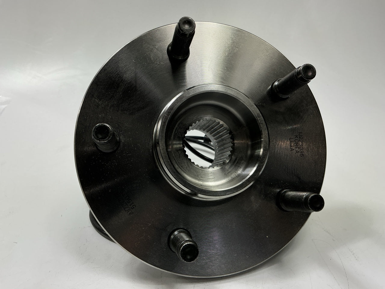 Moog 515039 Front Wheel Bearing And Hub Assembly