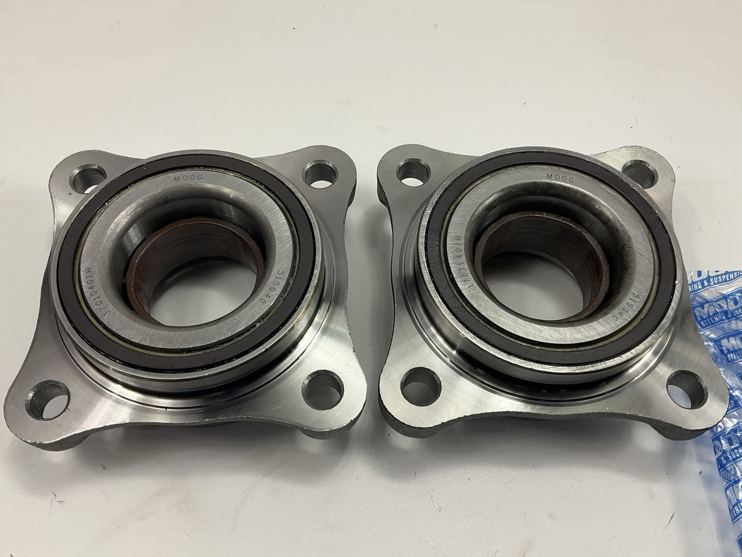 Moog 515040-2 Wheel Bearing And Hub