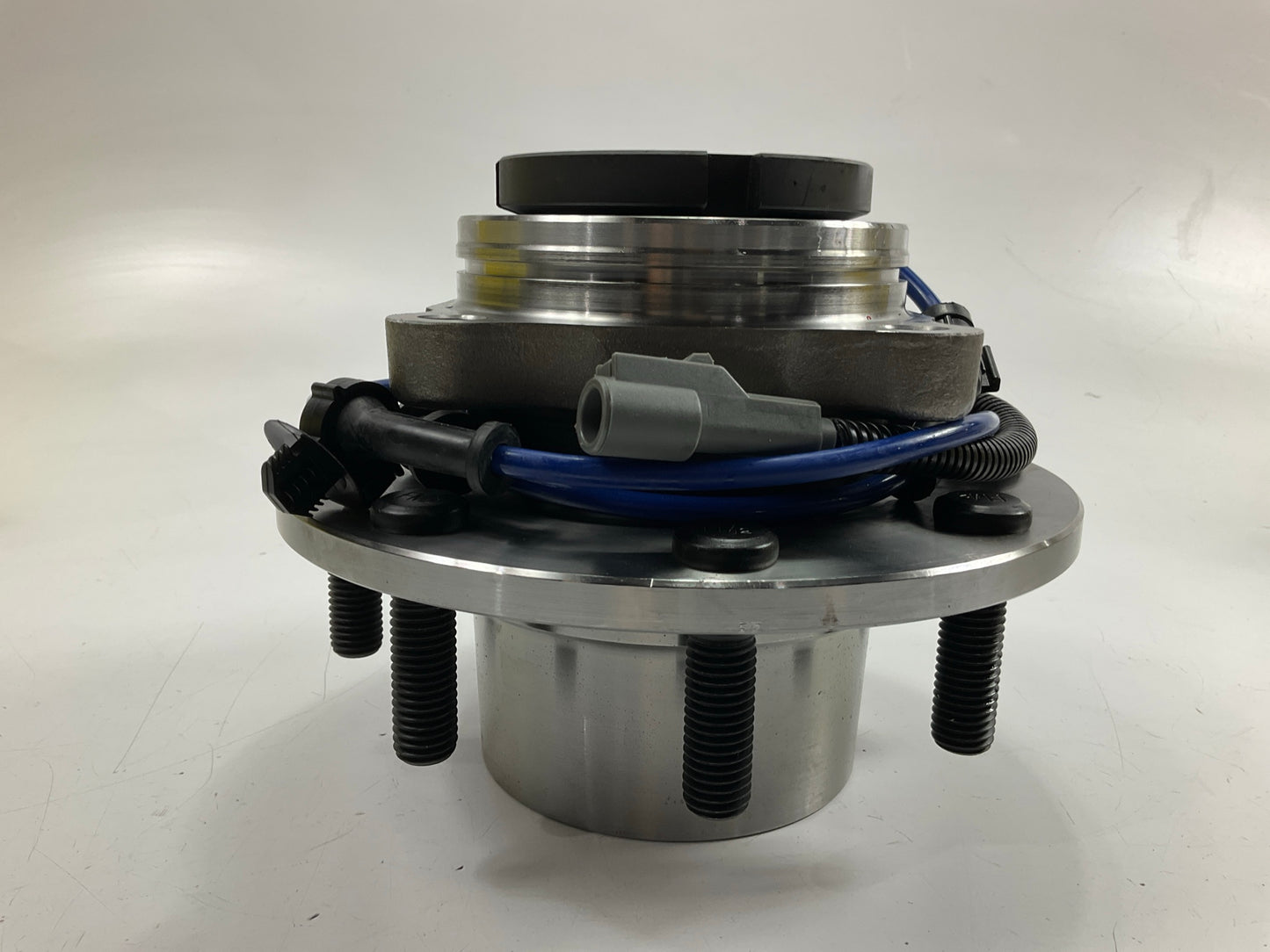 NO HARDWARE - Moog 515077 Front Wheel Bearing & Hub Assembly