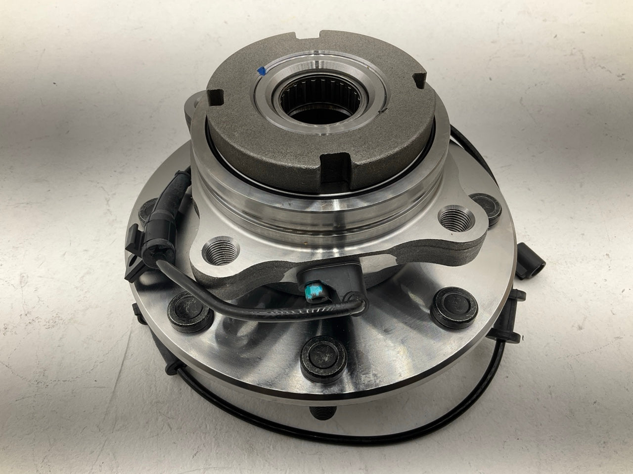Moog 515077 Front Wheel Hub Bearing 1999 F-250 F-350 Dual Rear Wheels (DRW), 4WD