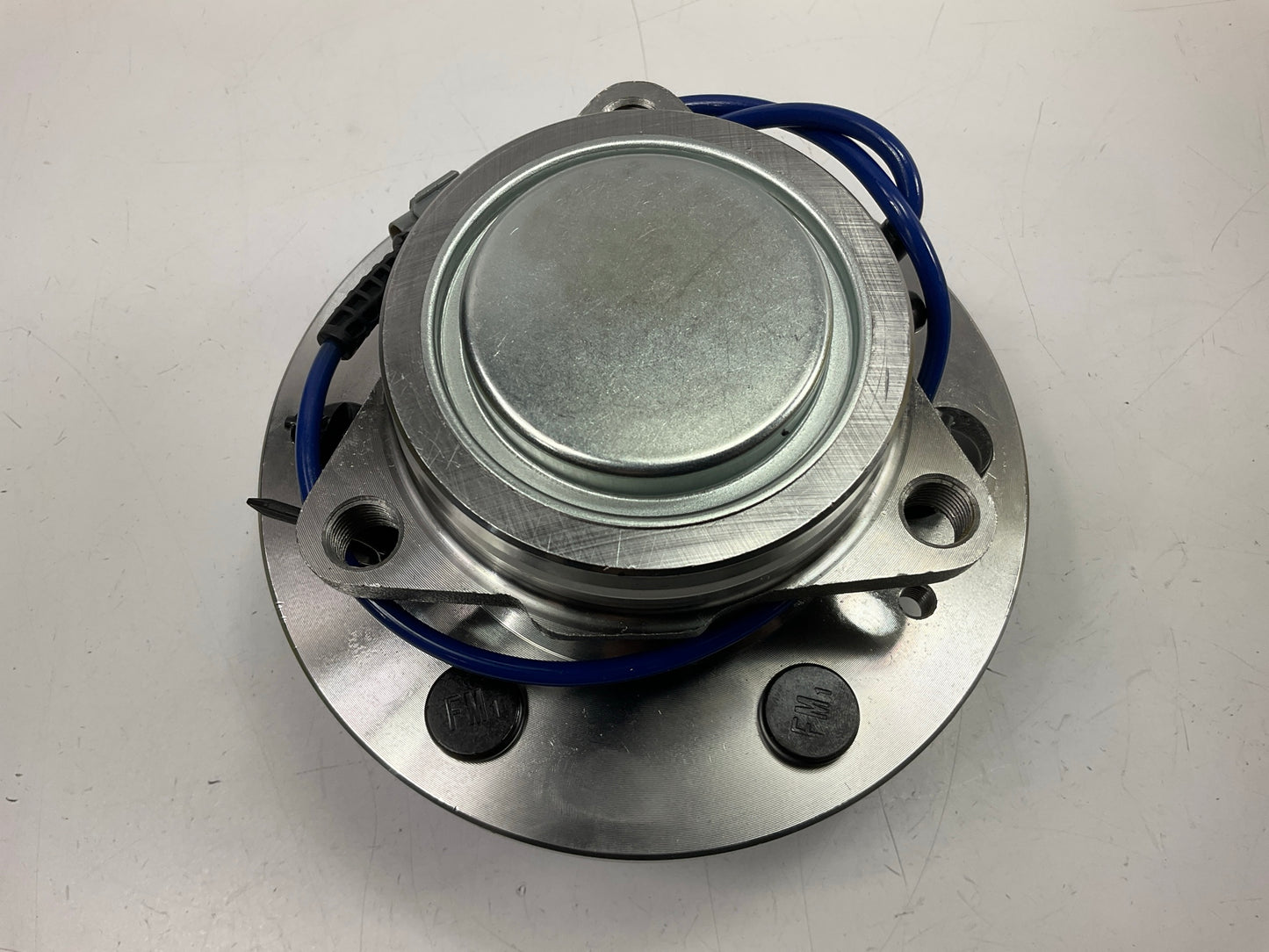 Moog 515097 Front Wheel Bearing And Hub