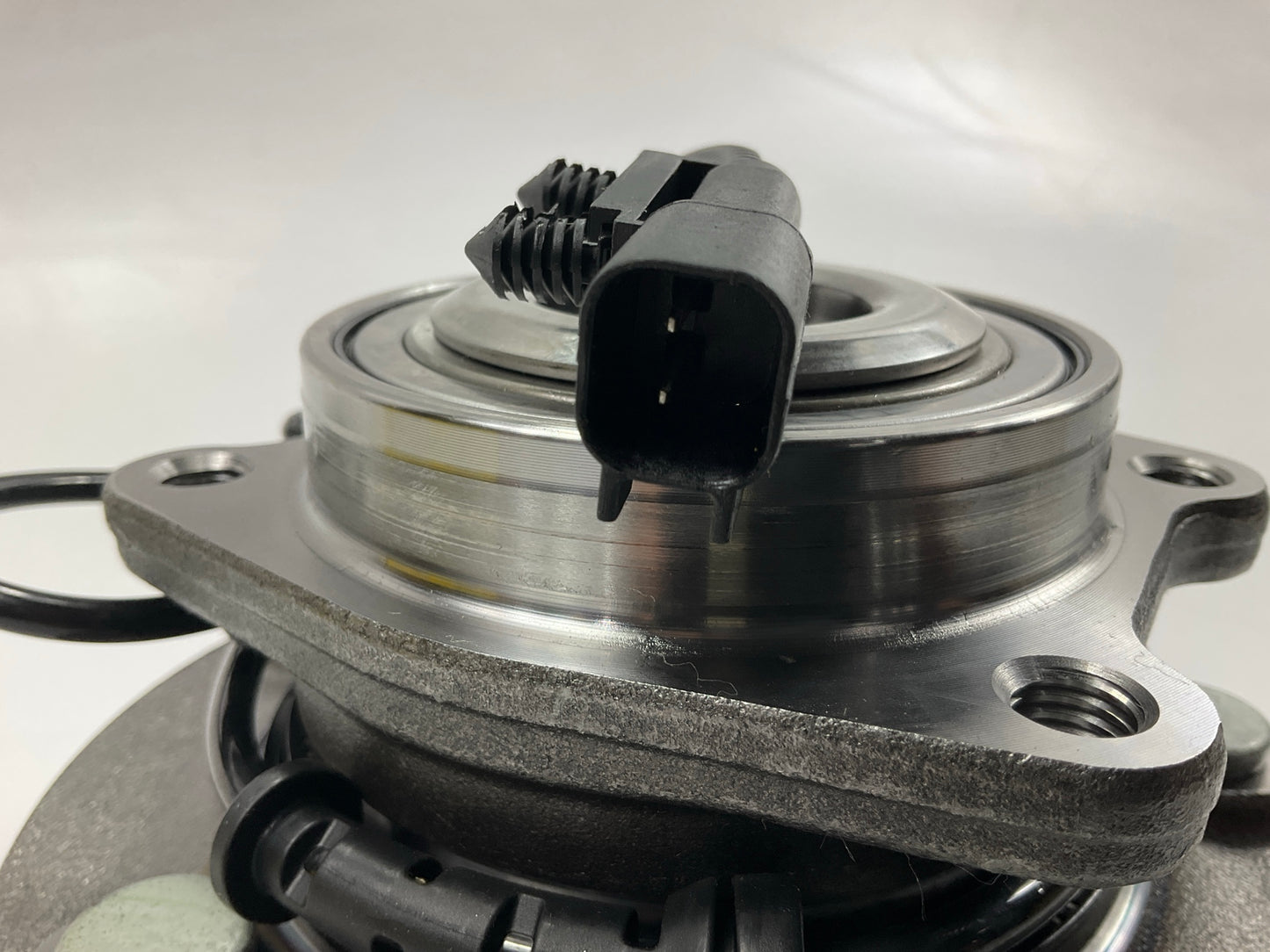 Moog 515150 Wheel Bearing And Hub Assembly, Front