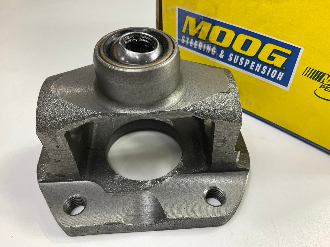 NO SPRING - Moog 630F Double Cardan CV Flange Yoke
