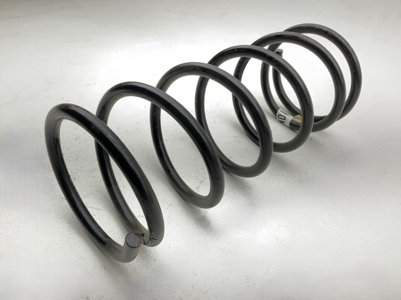 Moog 80172 Front Coil Springs For 2001-2004 Ford Focus