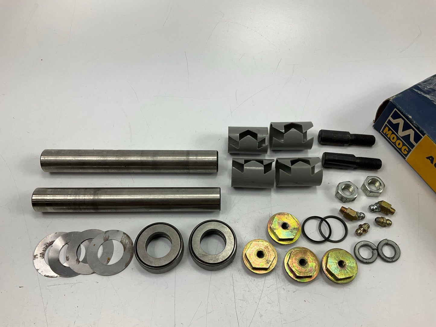 Moog 8540N Steering King Pin Bolt Set