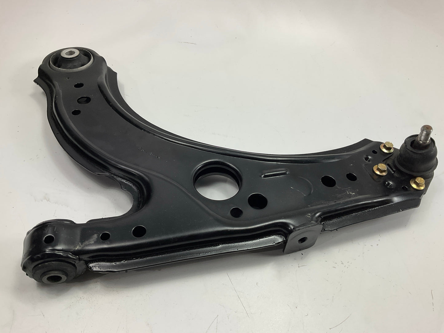 Moog CK620717 Front Left Lower Suspension Control Arm And Ball Joint